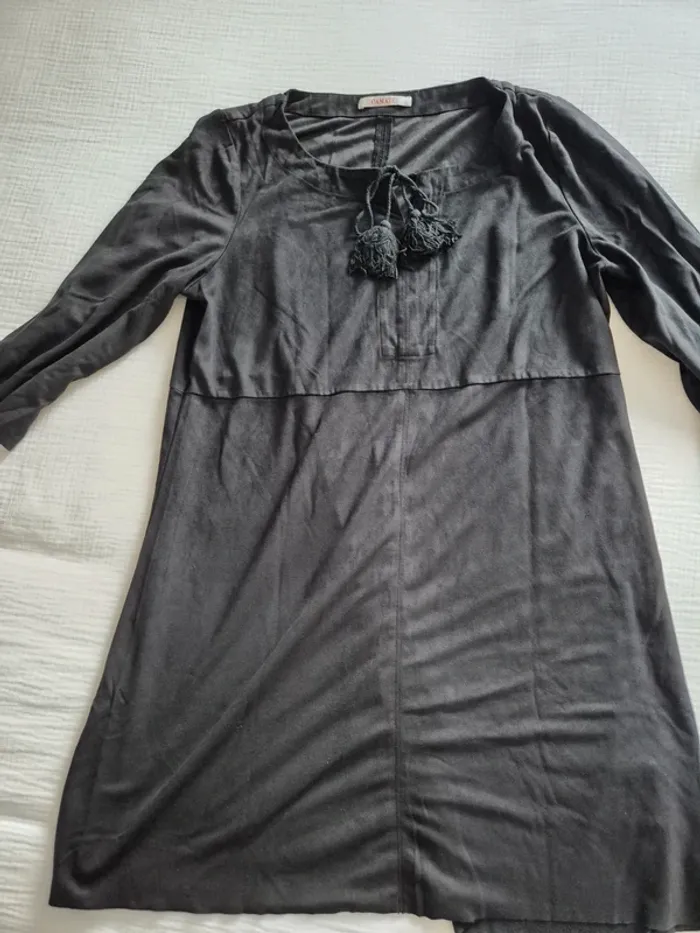 Robe noire Camaïeu effet daim taille 40 - photo numéro 8