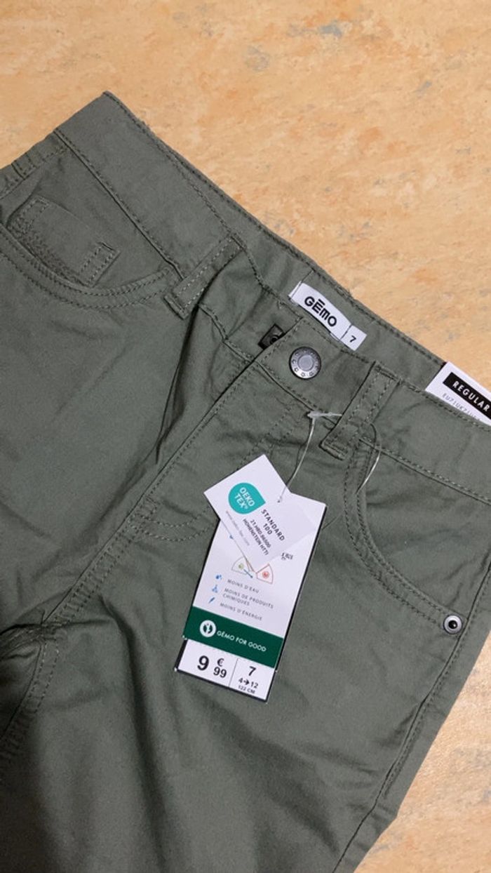 Short 7 ans neuf - photo numéro 2