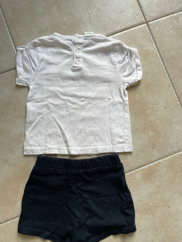 Ensemble t-shirt manches courtes et short - photo numéro 2