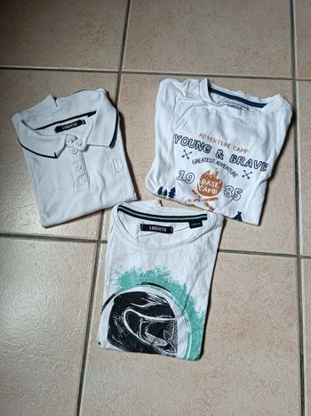Lot 3 Tee shirts et polos blancs 5 ans