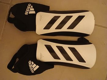 Protège tibias Tiro match