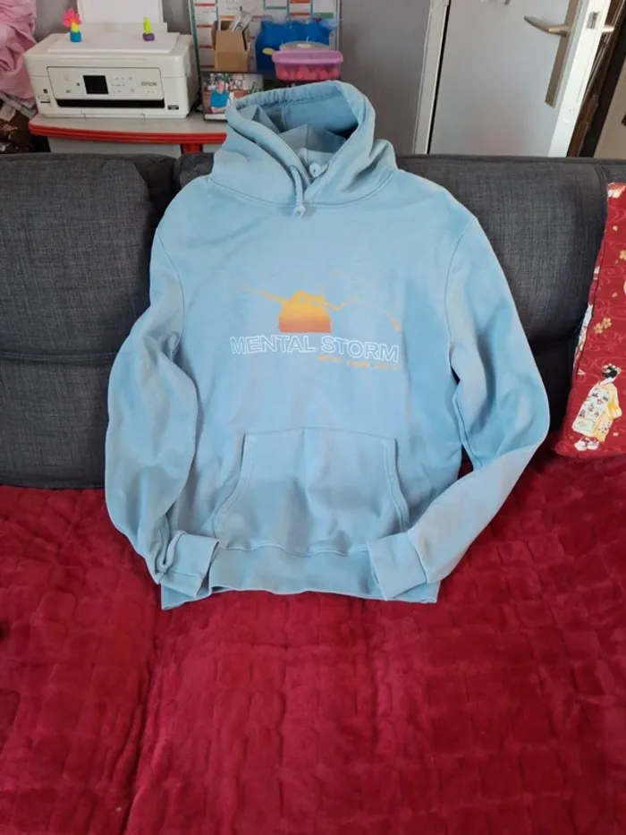 Sweat Pull and Bear
