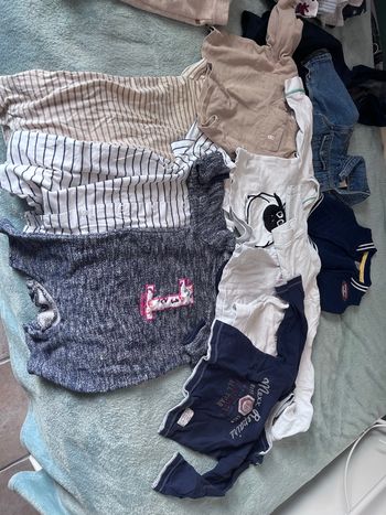Lot vêtements bébé 9 mois