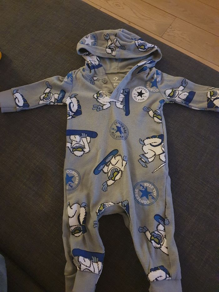 Lot combinaison converse bébé - photo numéro 3