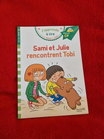 Livre j'apprends à lire sami et Julie rencontrent tobi