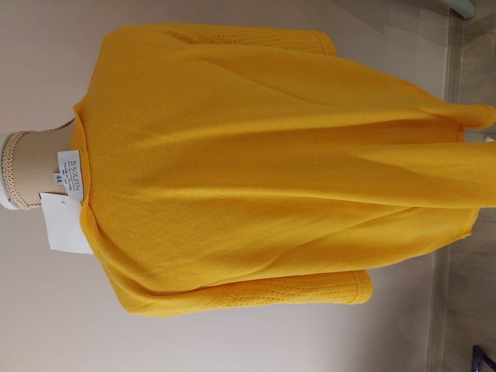 pull léger jaune neuf bernard solfin - photo numéro 2