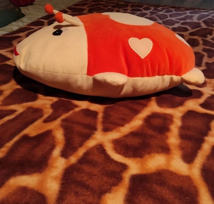 Gros coussin coccinelle - photo numéro 7