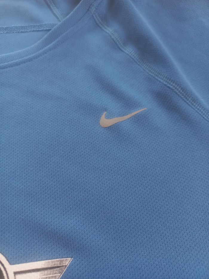 Tee-shirt femme sport dry fit Taille S NIKE - photo numéro 3