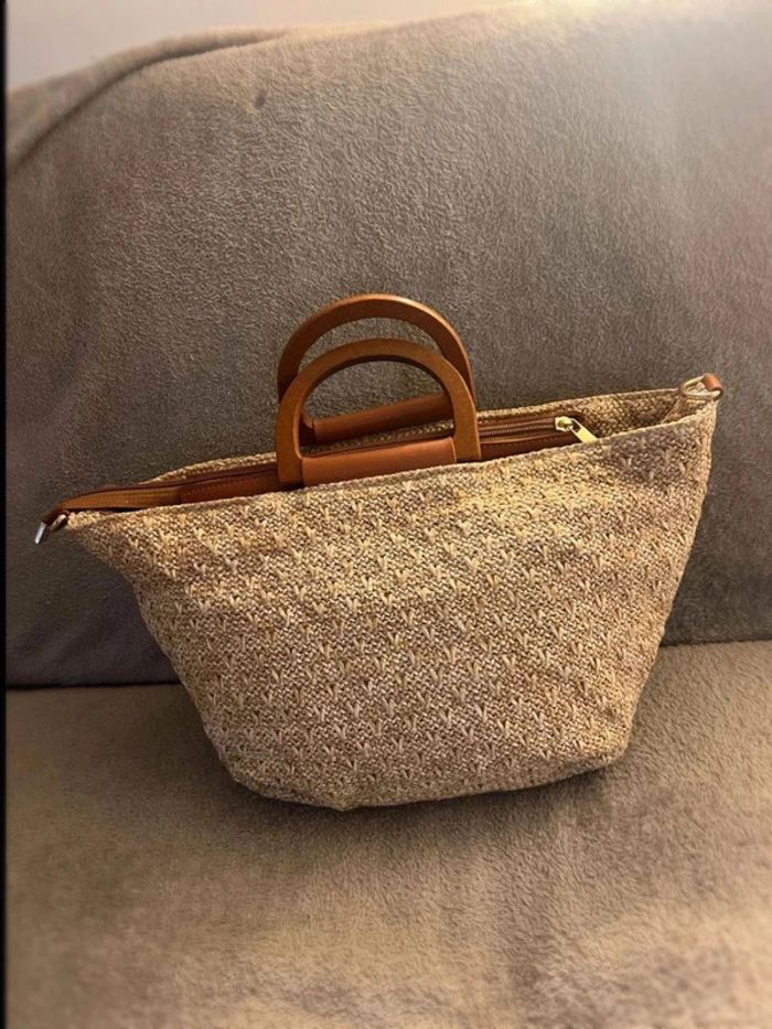 Très jolie petit sac à main - photo numéro 2