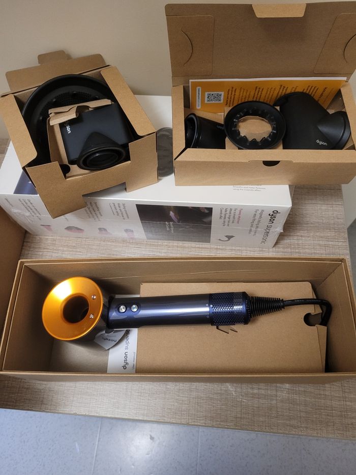 Seche-cheveux Dyson supersonic - photo numéro 3