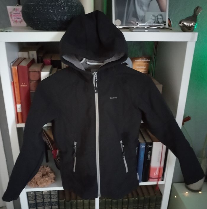 Veste imperméable chaude intérieur polaire "Quechua" en parfait état