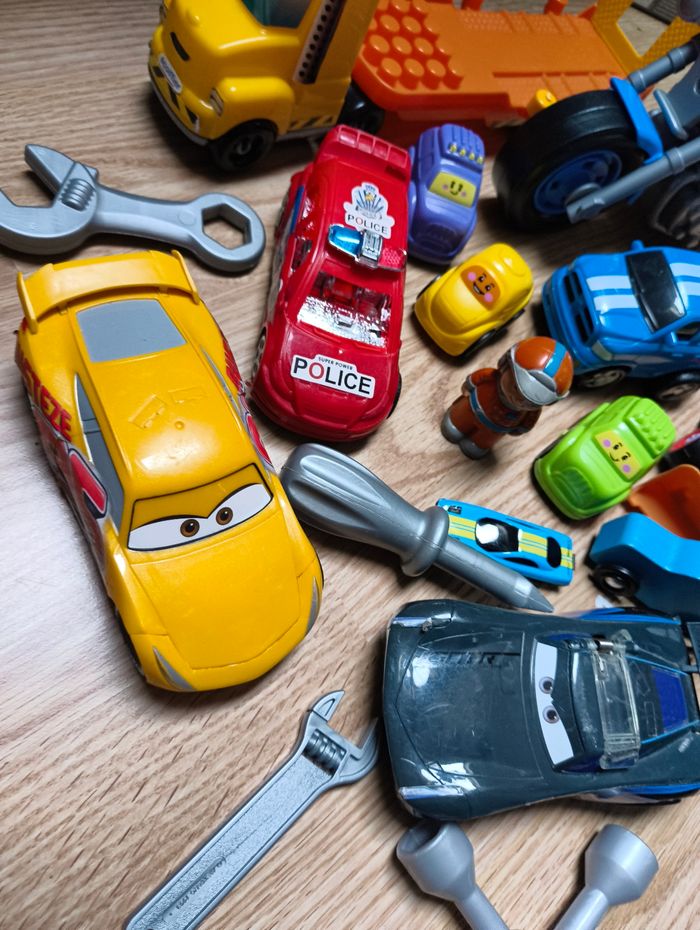 Jouets lot véhicules enfant - photo numéro 6