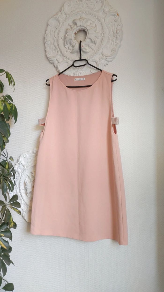 Robe sans manche débardeur ouverture rose saumon