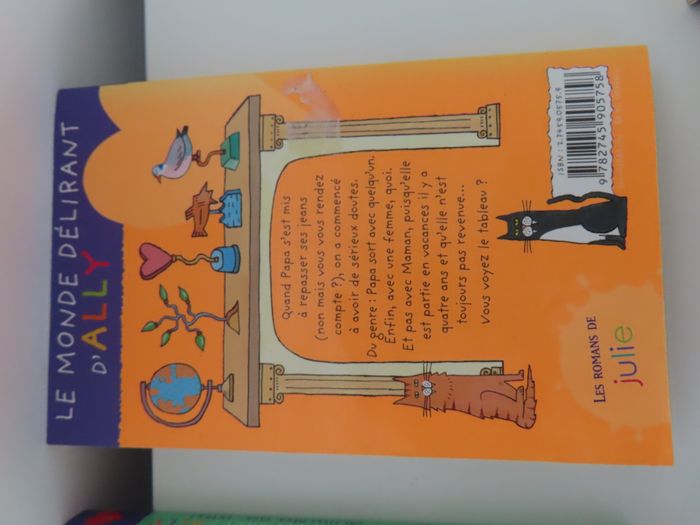 Lot livres - Le monde délirant d'Ally - Tomes 1 à 6 - photo numéro 4