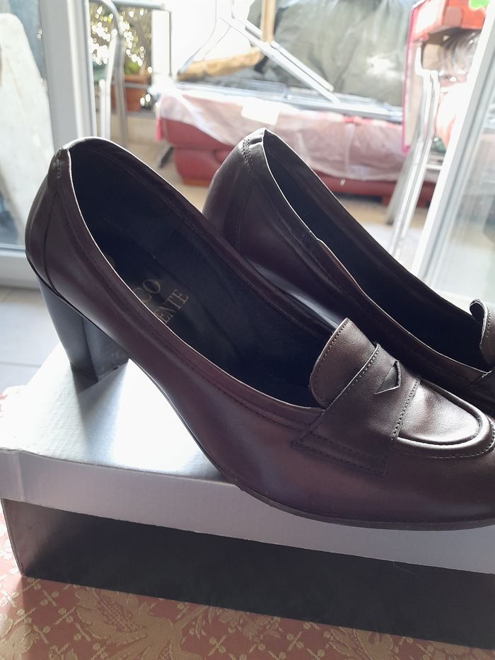 CHAUSSURES FEMME "PACO VALIENTE"  TAILLE 39 - photo numéro 3