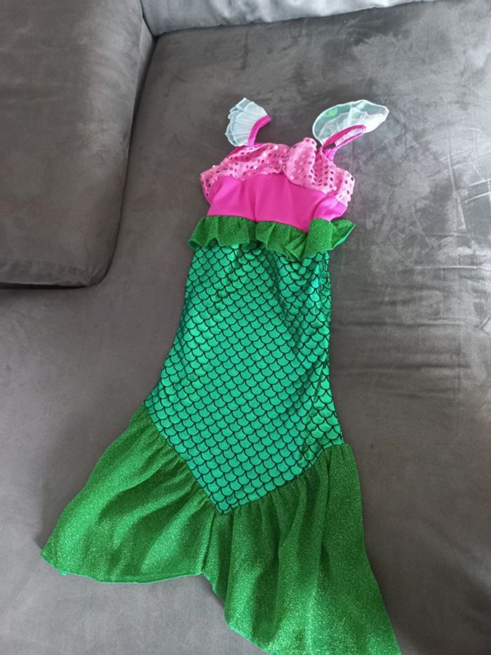 Robe déguisement ariel petite sirène 4/5 ans