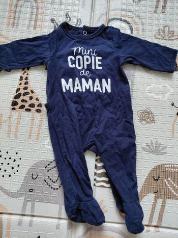 Pyjamas 1 mois 