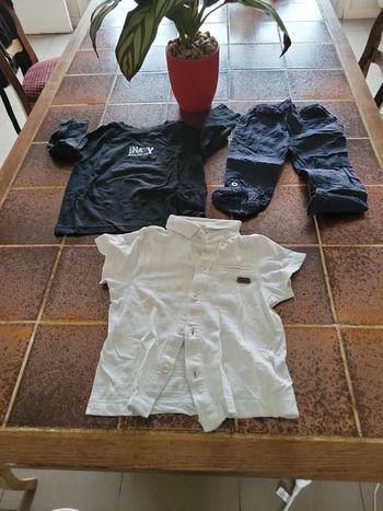 Lot pantalon, tee shirt