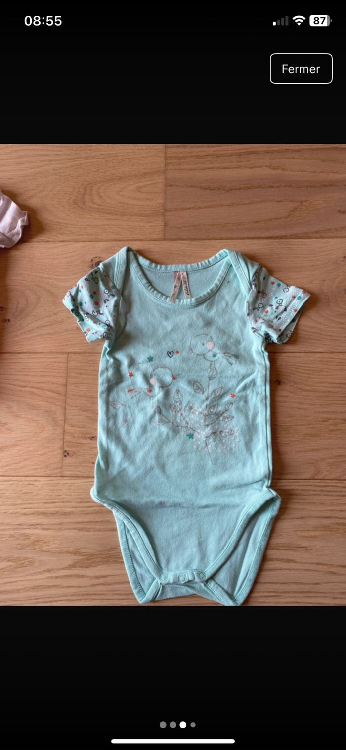 Lot de 4 bodies en 6 mois, manches courtes - photo numéro 3