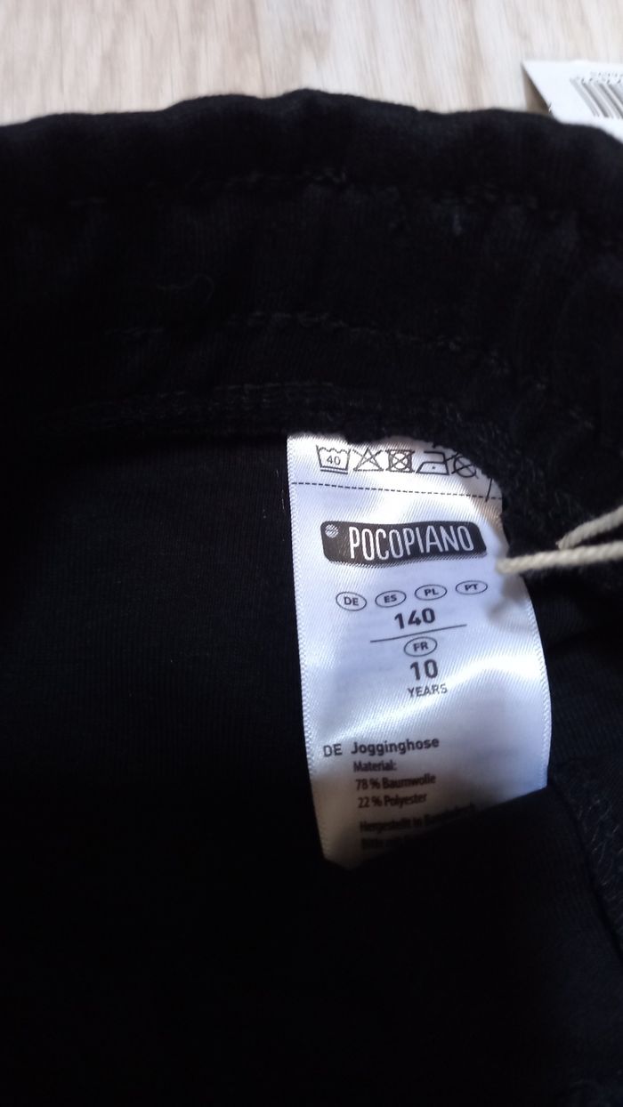 Pantalon de jogging neuf - photo numéro 5