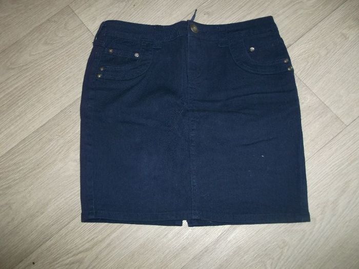 Jupe JENNYFER bleu foncé strass et lien en déco 40 NEUVE