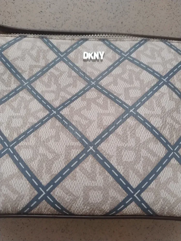Sac à bandoulière DKNY - photo numéro 3