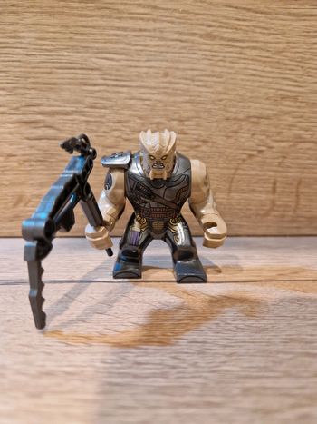 Figurine type lego Cull Obsidian Marvel