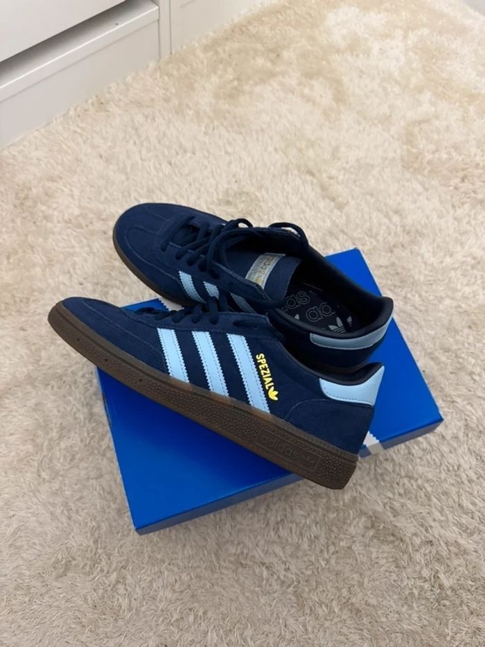 AdidasSpezial originales handball taille 38 - photo numéro 2