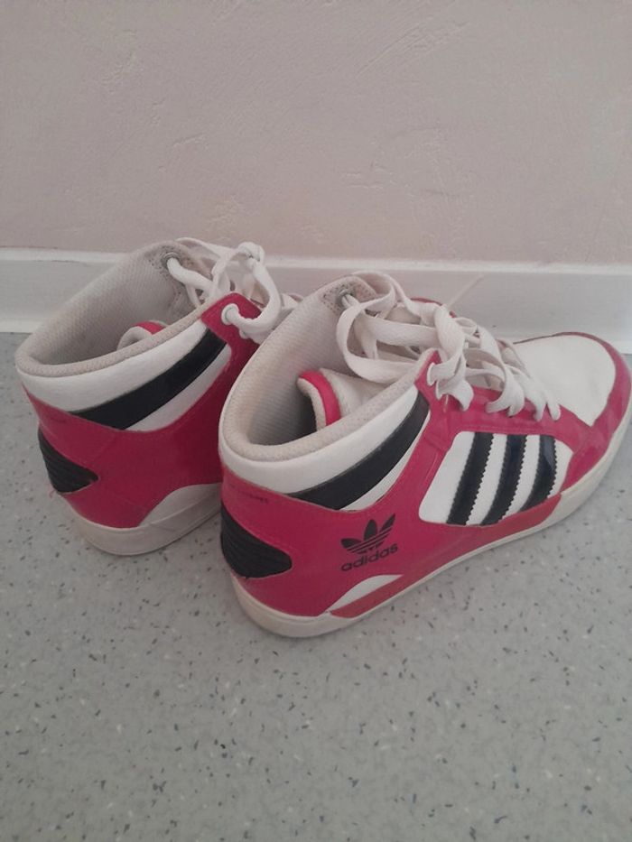 Chaussures adidas - photo numéro 3