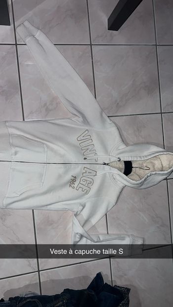 Sweat-shirt à capuche