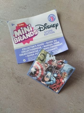 Mini brands Disney Store Édition - Sac en papier Avengers
