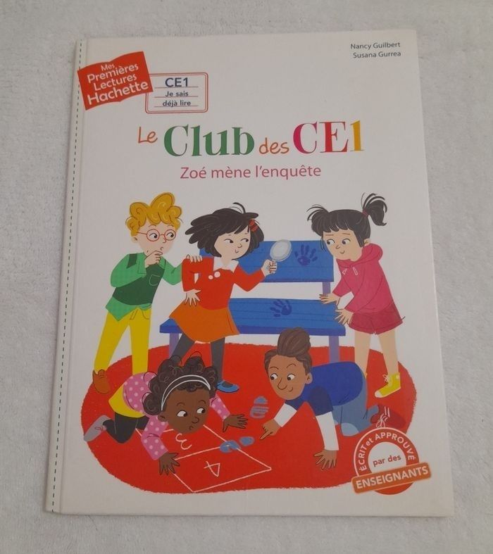 Livre le Club des CE1 Zoé mène l'enquête