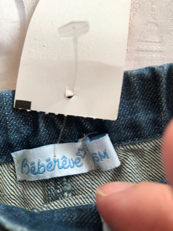 Ensemble fille neuf short en jans et tee shirt manches longues 3 ans - photo numéro 4