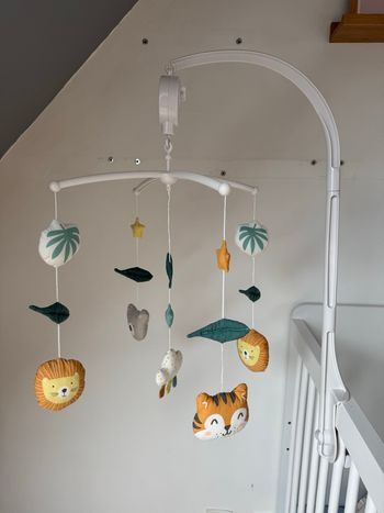 Mobile musical collection jungle en fête