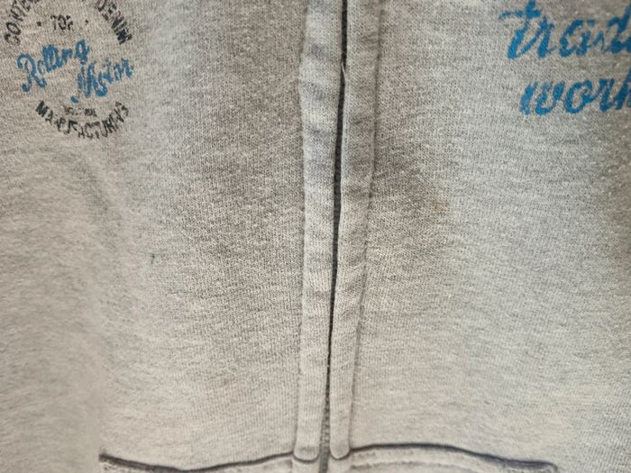 Sweat a capuche - photo numéro 2