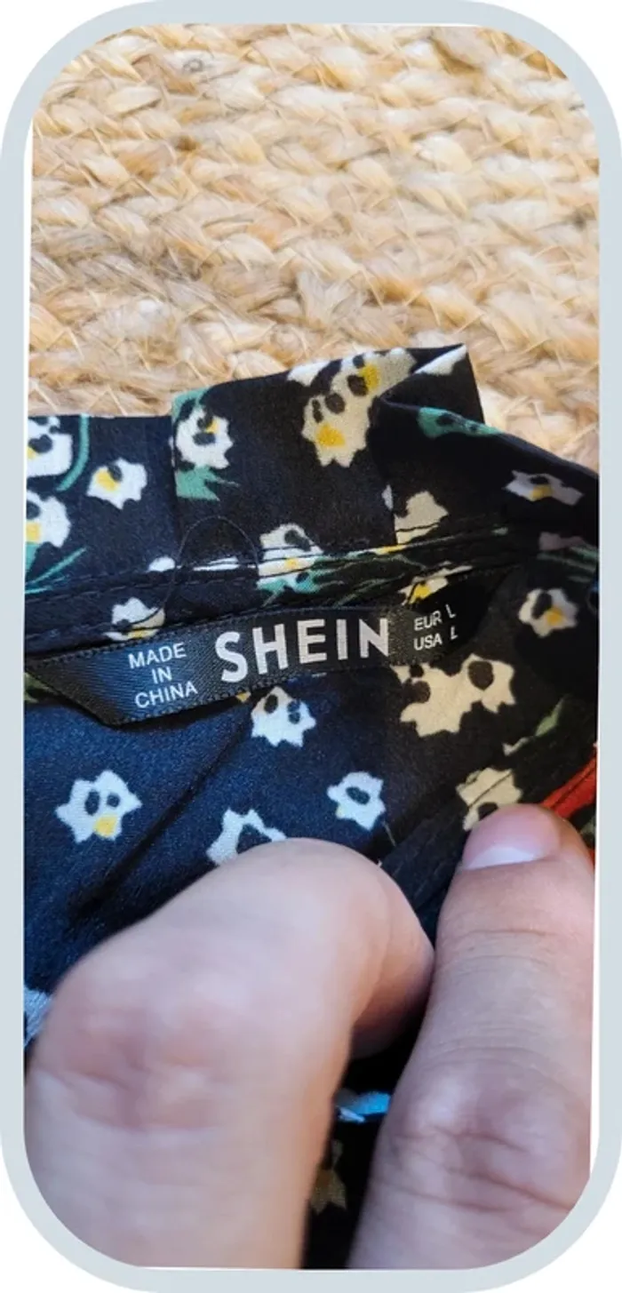 Blouse motif floral à manches longues - Shein - Noir - Femme - Très bon état - photo numéro 4