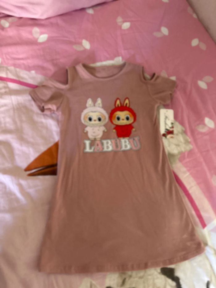 Robe labubu taille 8 ans et/ou taille 6 ans - photo numéro 5