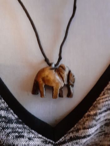 Pendentif éléphant