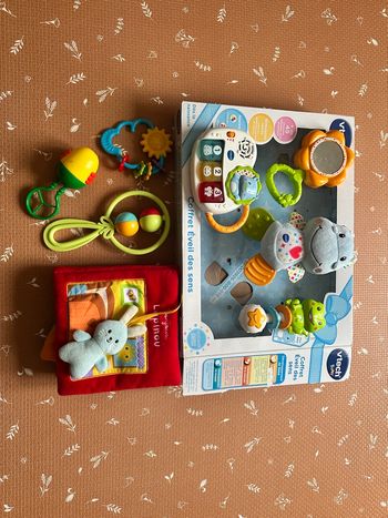 Lot de jeux Premier Âge