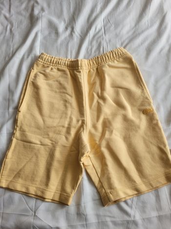Short xs lacoste 