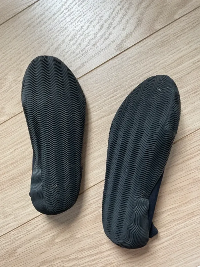 Chaussures aquatiques - photo numéro 2