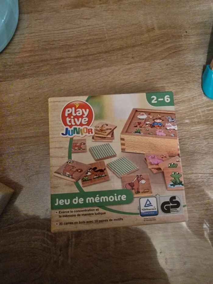 Jeu de memoire en bois
