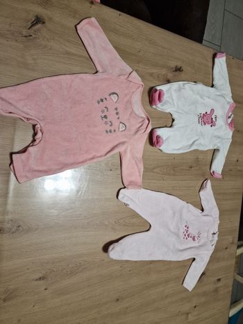 Lot de 3 pyjamas 1 mois