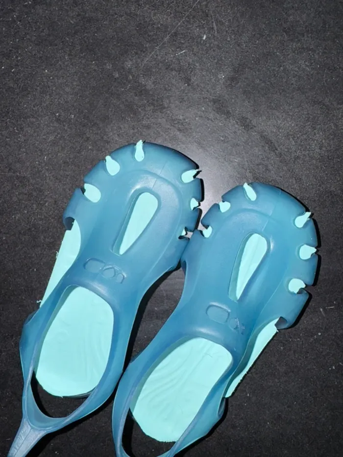 Chaussure de plage / chaussure d’eau - photo numéro 4