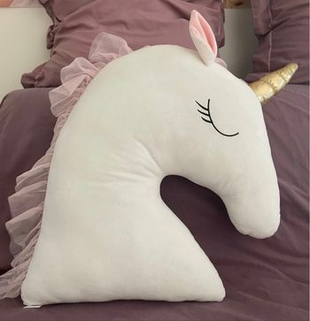 Gros coussin licorne