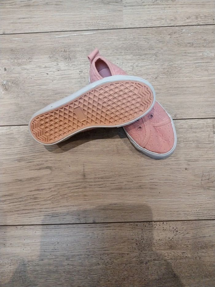 Chaussures fille 28 - photo numéro 2