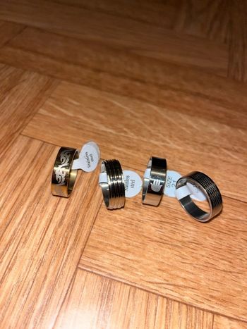 Lot de 4 bagues - Taille 21