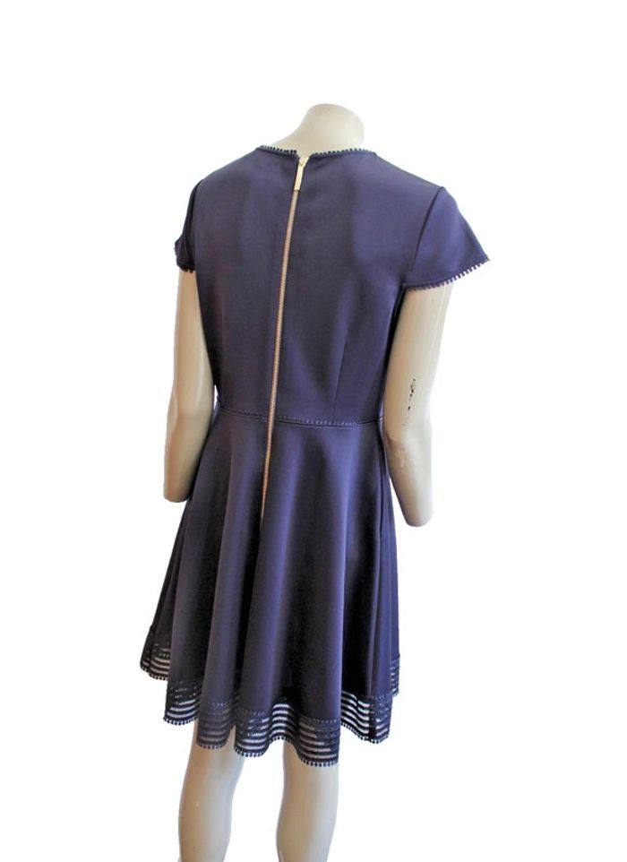 robe chic coupe courte marque Ted Baker taille  36/38 - photo numéro 4