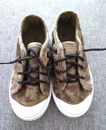 Chaussures toile taille 25 Tissaïa