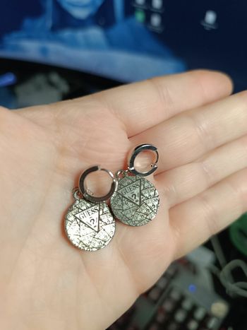 Boucle d'oreille guess